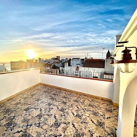 Huge Superb Duplex Old Town Holiday home *