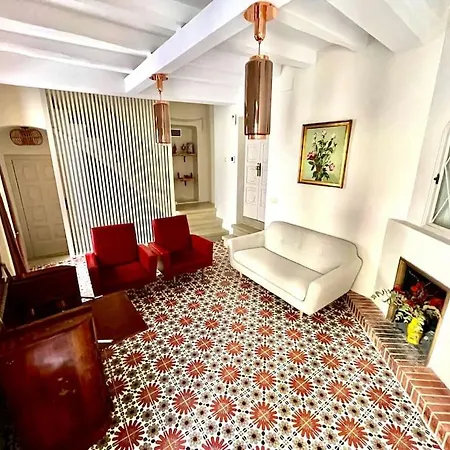 Huge Superb Duplex Old Town * Sitges